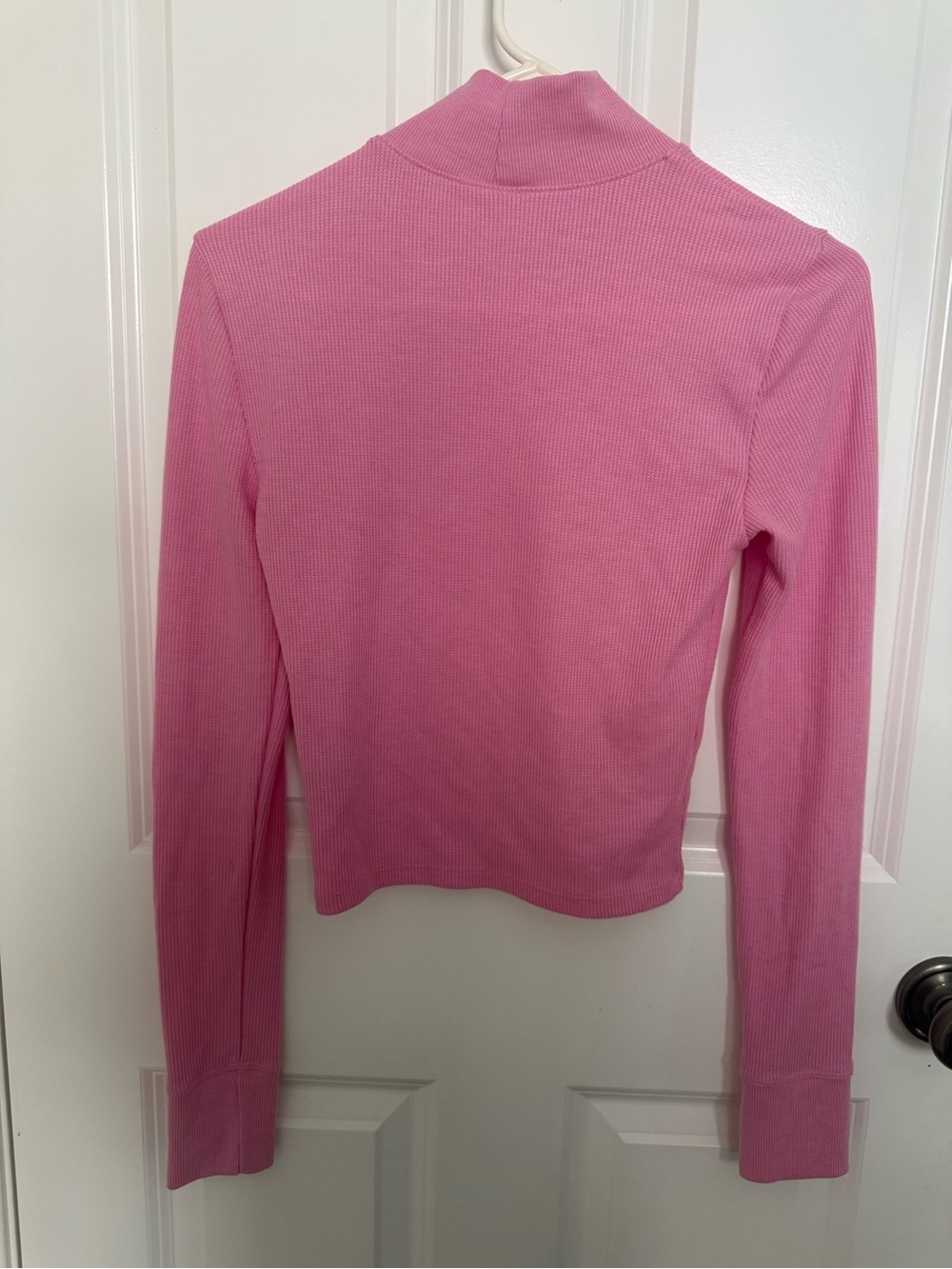 American Eagle Outfitters Pink Ribbed Turtleneck Long Sleeve Top - Picture 3 of 3